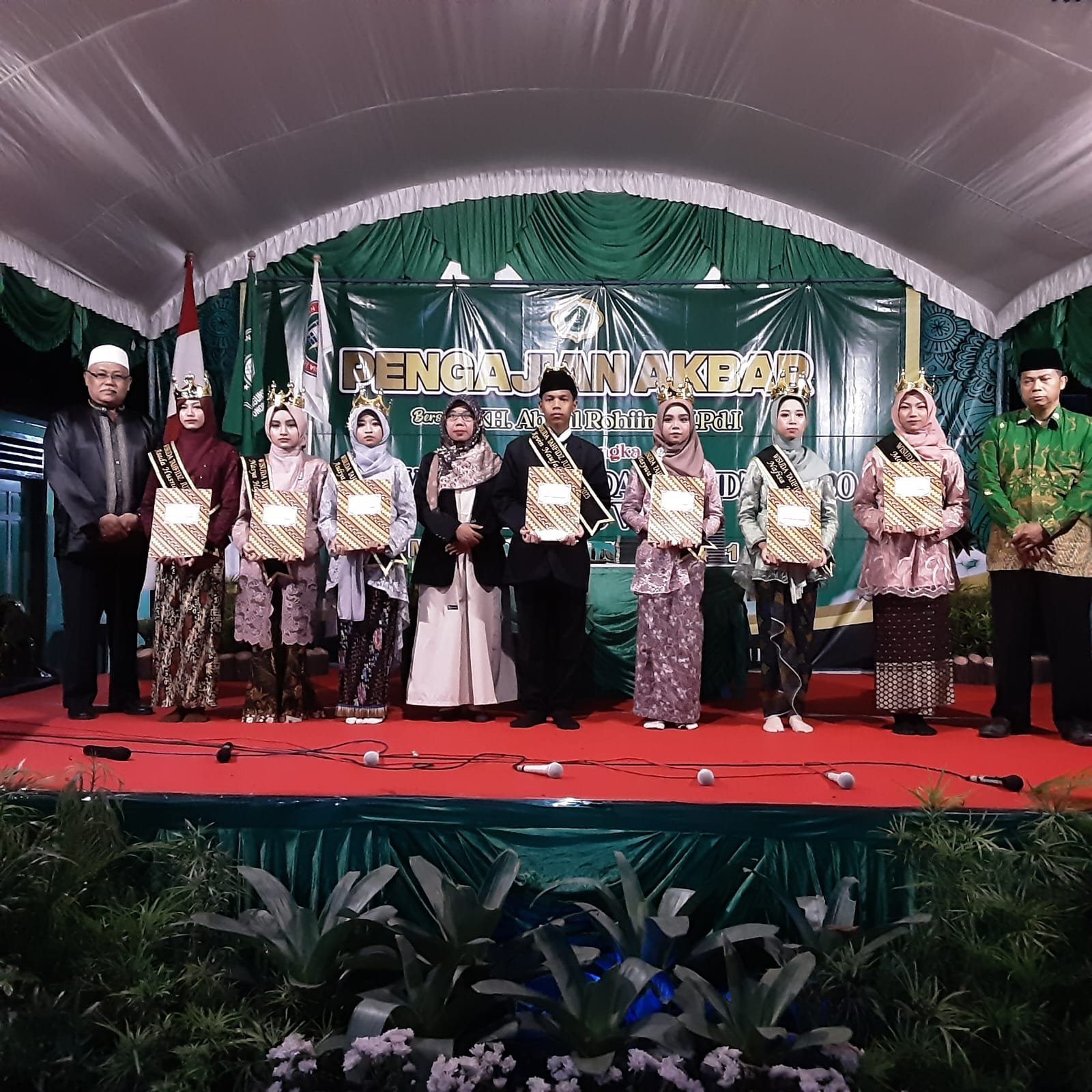 Update Postingan 4 Update Postingan 4